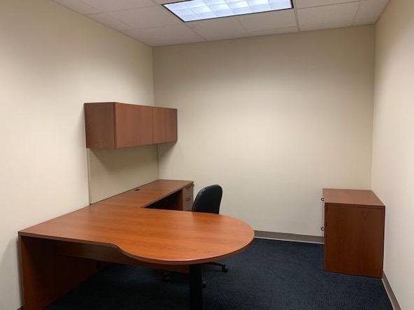 Signature Executive Excellence: 147 2nd Ave S, Saint Petersburg, FL 33701